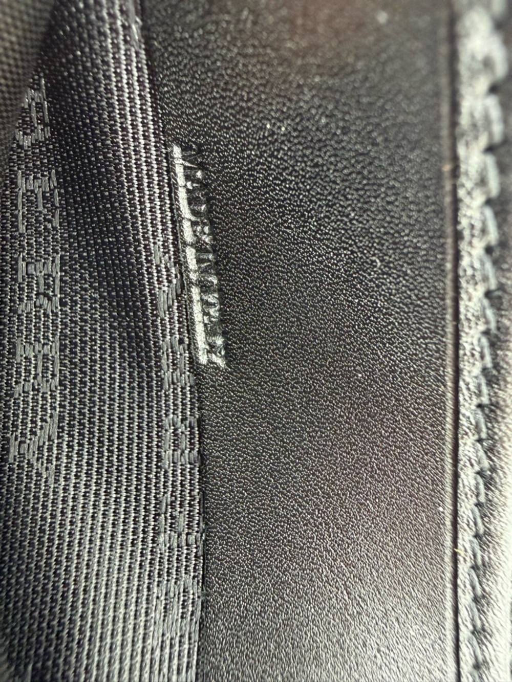 Burberry Check Bifold Wallet - Picture 6 of 7